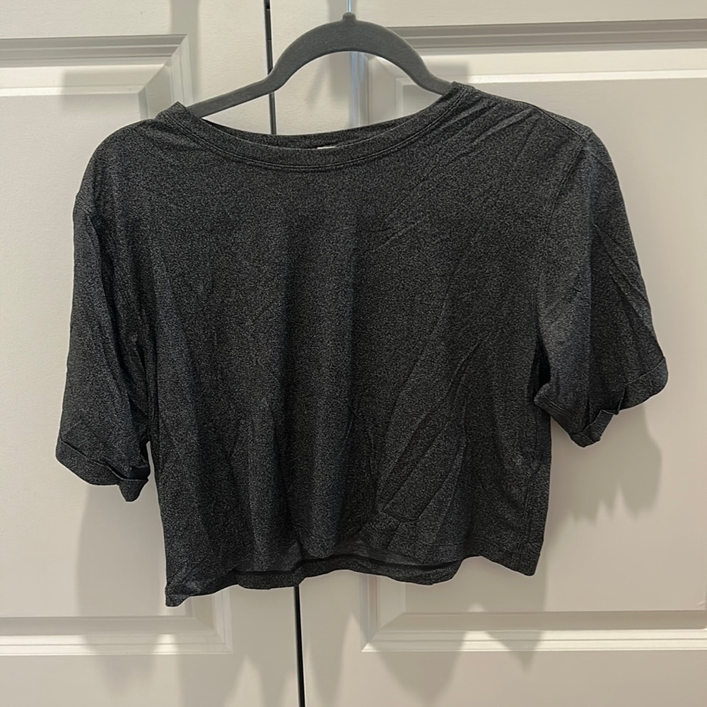 Gray Lululemon x Soul Cycle Cropped Tee